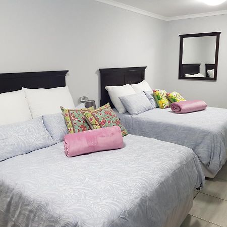 Good 2 Go Guest House Benoni Exterior photo